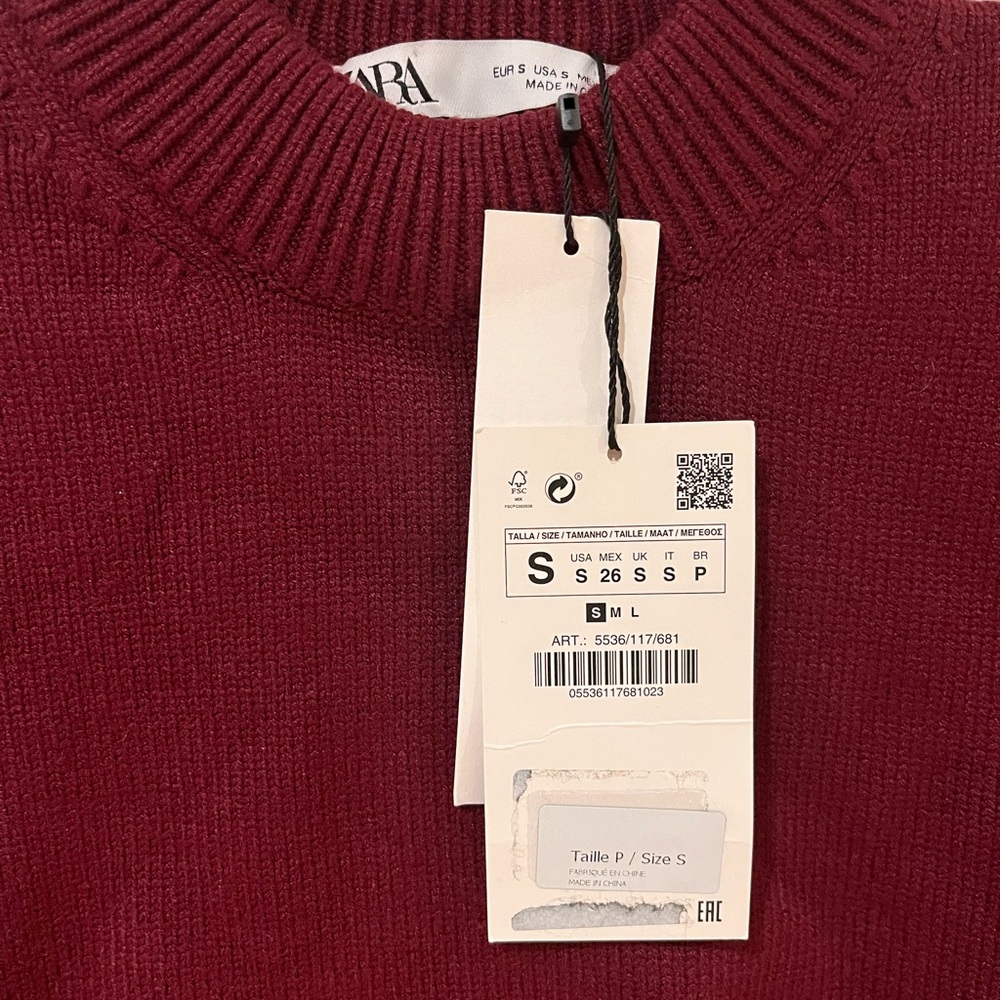 TAGS STILL ON - Cropped knit sweater ZARA size SMALL